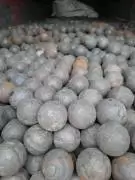 Продам помольные шары диаметром 40,67,80,100,120